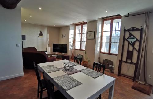 Bourgogne Apartamento | Appart La Gabare - face Loire Quai du Châtelet