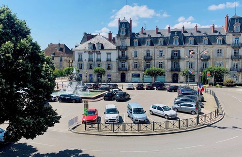 Dole Apartamento | Appart Le Gatsby Coeur Centre Ville - Wi-fi- Sauna