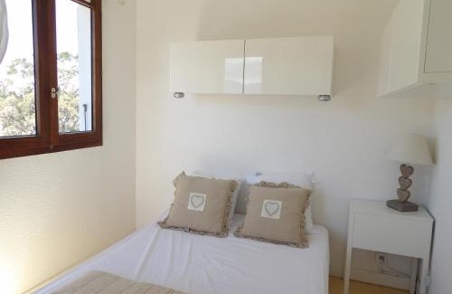 Saint-Cyprien Plage Apartamento | Appart mezzanine avec balcon Piscine