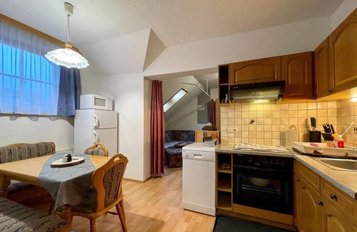 Oeblarn Apartamento | Appart.Nr.4, max. 6 pers. 3 bedrooms, shower/WC - Gasthof*** zum Stralz'n
