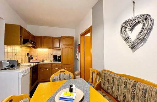 Oeblarn Apartamento | Appart.Nr.4, max. 6 pers. 3 bedrooms, shower/WC - Gasthof*** zum Stralz'n