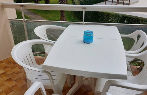 Saint-Cyprien Plage Apartamento | Appart Piscine, Sea view, near Collioure