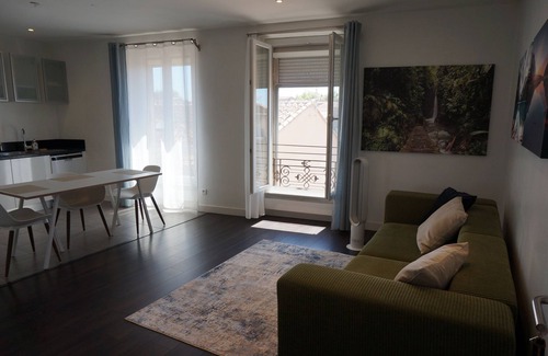 Salon-de-Provence Apartamento | Appart/Suite Privilège XL with Parking