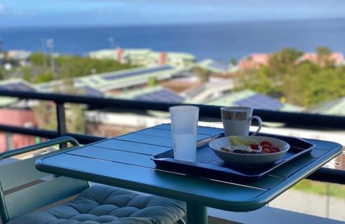 Carosse Apartamento | Appart sympa, vue sur le lagon à Saint-Gilles les bains
