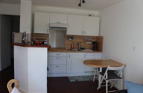 Saint-Cast-le-Guildo Apartamento | Appart T2 Ensoleillé, Calme Proche de la Mer, Wifi