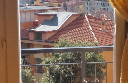 Varazze Apartamento | Appartamento 4 Posti Letto Spazioso Vicino AL Mare Completo DI Tutti I Servizi