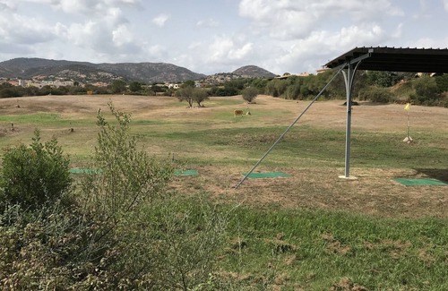 Porto San Paolo Apartamento | Appartamento a Pochi Passi dal Mare con Patio e Giardino Privato