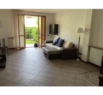 Corgeno Apartamento | Appartamento al lago