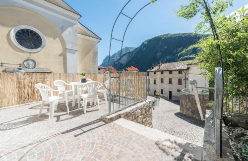 Canale di Tenno Apartamento | Appartamento Ania vista castello