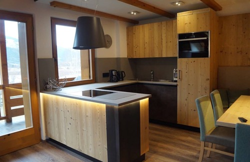 Predazzo Apartamento | Appartamento Bucaneve con vistas al lago, balcón y Wi-Fi