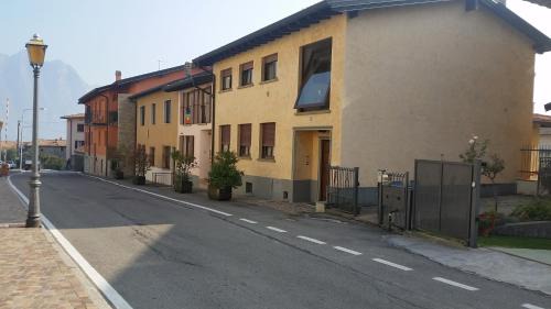 Solto Collina Apartamento | Appartamento Clivo