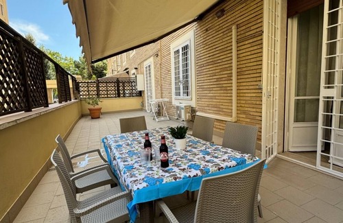 Quartiere XX Ardeatino Apartamento | Appartamento con Terrazza Relax e Confort
