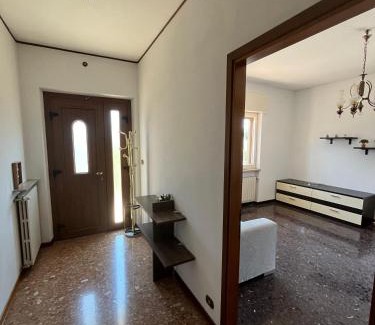 Pradamano Apartamento | Appartamento Dante