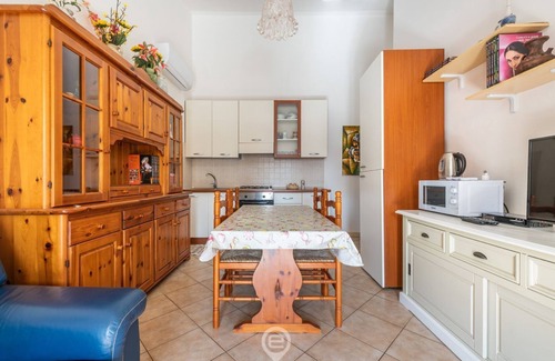 Capo Mannu Casa | Appartamento fiorito