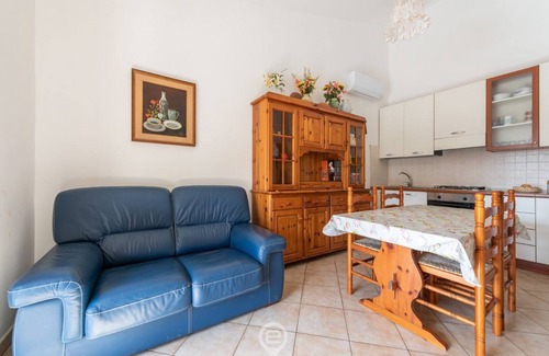 Capo Mannu Casa | Appartamento fiorito