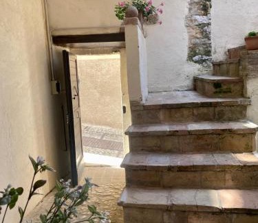 Trevi Apartamento | Appartamento La Corte di Trevi