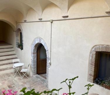 Trevi Apartamento | Appartamento La Corte di Trevi