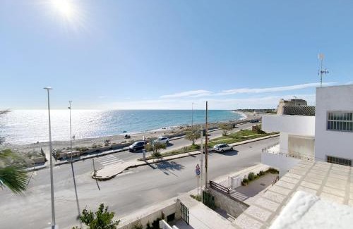Torre Mozza Apartamento | Appartamento La Torre Primo Piano Vista mare Puglia On line