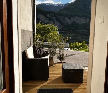 Canale di Tenno Apartamento | Appartamento Nena