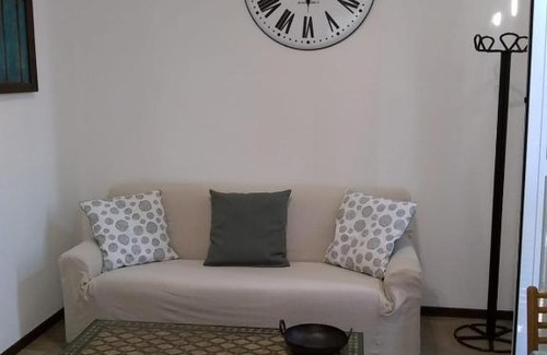 Pavia Apartamento | Appartamento Pavia L&T