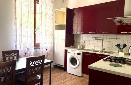 La Foce Apartamento | Appartamento per 6 persone nella natura - zona collinare residenziale La Spezia - 15 minuti dalla stazione - Val di Vara Trekking 5 Terre