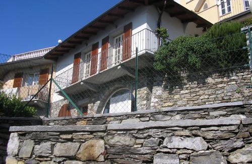 Cannero Riviera Apartamento | Appartamento Porto 2