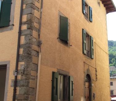 Fiumalbo Apartamento | Appartamento Santi