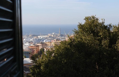 Oregina Apartamento | Appartamento Verde sul Mare