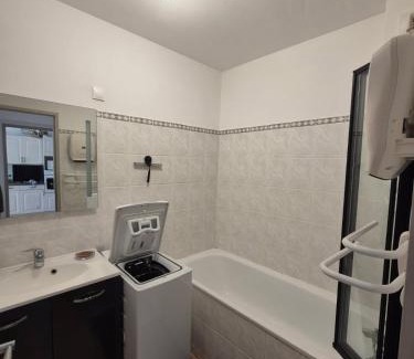 Port-Saint-Louis-du-Rhone Apartamento | Appartement T2 avec terrasse
