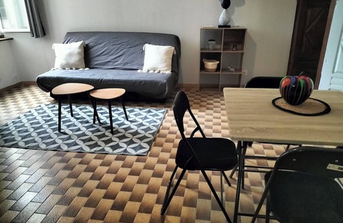 Saint-Pons-de-Thomieres Apartamento | Appartement le petit bonheur our four-legged friends are welcome