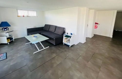 Saint-Symphorien-d'Ozon Apartamento | Appartement en Rez-de-jardin Entre Vienne et Lyon
