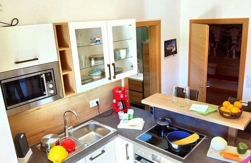 Falkenburg Apartamento | Appartement "zeitlos" ab 3 Nächte - Urlaub im Stall