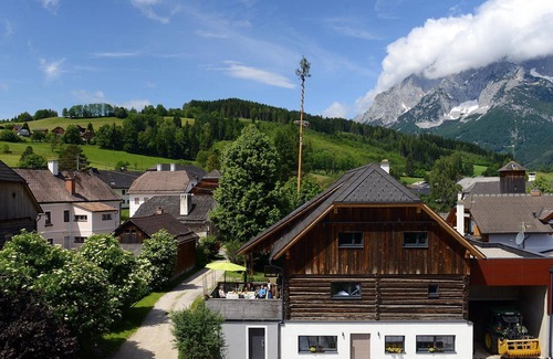 Falkenburg Apartamento | Appartement "landlust" ab 3 Nächte - Urlaub im Stall- Familiengenossenschaft