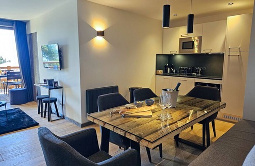 Font-Romeu-Odeillo-Via Apartamento | B-12 T2 Cabine-Apartamento-De Lujo-Habitación con desagüe-Vista a la Montana