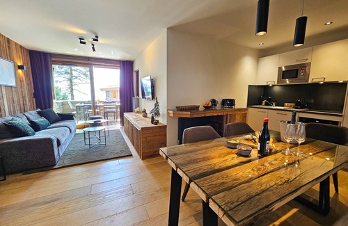 Font-Romeu-Odeillo-Via Apartamento | B-02 T2 Cabine-Apartamento-Vista a la Montana-Apartamento-Baño con ducha