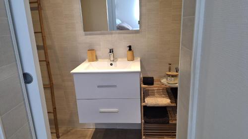 Saint-Andre-les-Vergers Apartamento | Appartement cosy et chaleureux