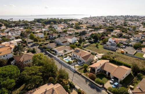 Saint-Georges-de-Didonne Apartamento | APPARTEMENT INDÉPENDANT 80M² DANS VILLA