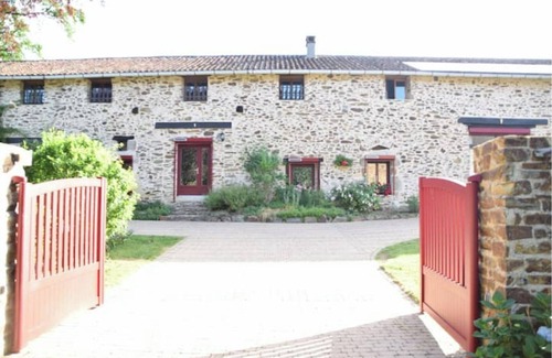 Saint-Jory-de-Chalais Apartamento | Appartement Avec Piscine Pour 4
