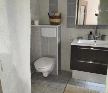 Saint-Pons-de-Thomieres Apartamento | Appartement le petit bonheur