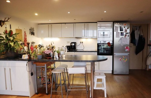 Sint-Jans-Molenbeek Apartamento | Appartement 2 Chambres Grande Terrasse Centre de Bruxelles