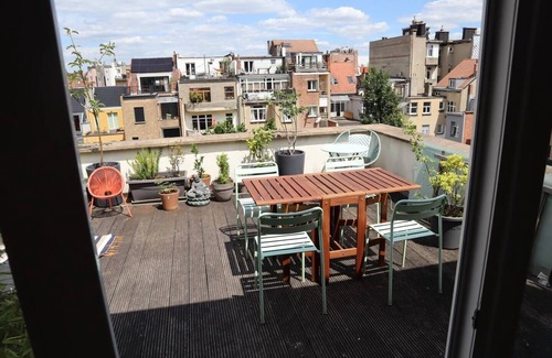 Sint-Jans-Molenbeek Apartamento | Appartement 2 Chambres Grande Terrasse Centre de Bruxelles
