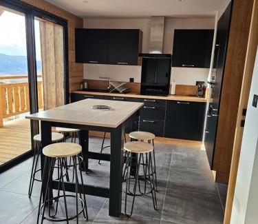 Font-Romeu-Odeillo-Via Apartamento | Appartement bas de chalet