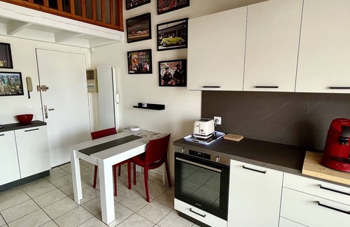 Saint-Palais-sur-Mer Apartamento | Appartement Refait à Neuf Centre Ville 300 m de la mer au Pied du Marché