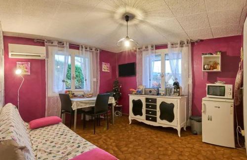 Saint-Victor-de-Cessieu Apartamento | Appartement charmant à Saint-Victor-de-Cessieu - 30 m² - Terrasse