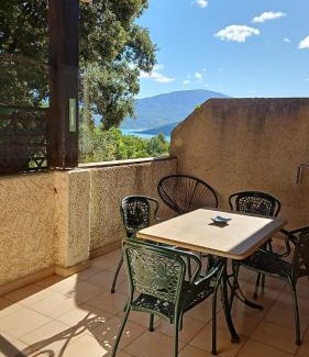 Sainte-Croix-du-Verdon Apartamento | appartement confortable