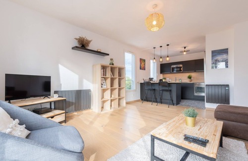 Saint-Maurice Pellevoisin Apartamento | Appartement équipé proche gares + parking !