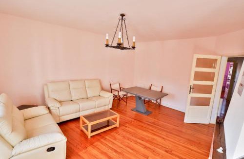 Hagetmau Apartamento | APPARTEMENT 1 à 9 personnes Hagetmau coeur de ville