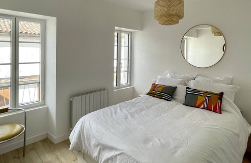 Casteljaloux Apartamento | Appartement 2 Chambres Neuf & Confort - Hypercentre Casteljaloux
