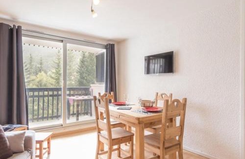 La Salle-les-Alpes Apartamento | Appartement 2 pièces avec parking à 150m des télécabines - FR-1-330F-31