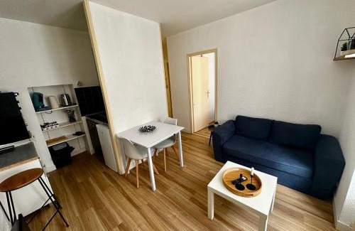 Les 3 Cites Apartamento | Appartement 2 pièces - au calme sur cour